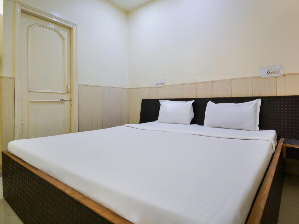 Hotel Spot On 40953 Saravanan Chennai